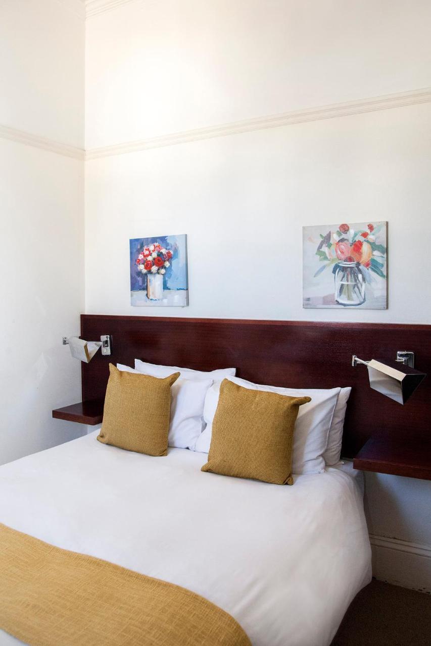 The Vic Hotel Πορτ Ελίζαμπεθ Εξωτερικό φωτογραφία