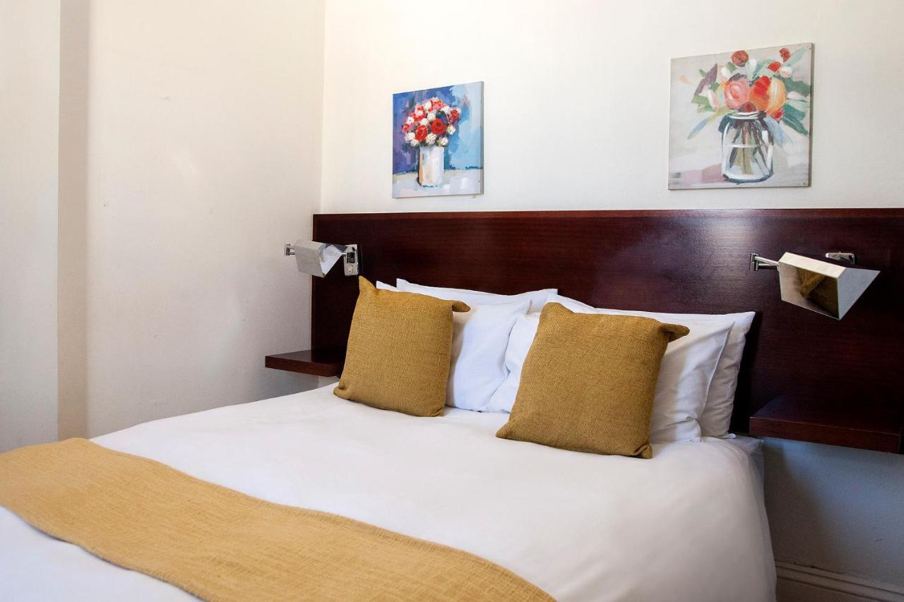 The Vic Hotel Πορτ Ελίζαμπεθ Εξωτερικό φωτογραφία