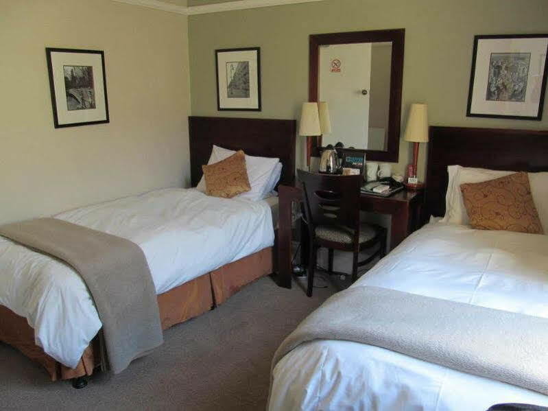 The Vic Hotel Πορτ Ελίζαμπεθ Εξωτερικό φωτογραφία